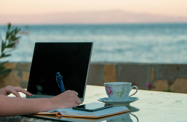 Host Live Video Interviews Directly With Qualified Candidates